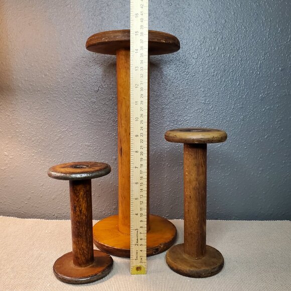 Vintage Wooden Textile Spools Primitive Home Decor Set of 3 Huge Medium Small - Picture 4 of 11